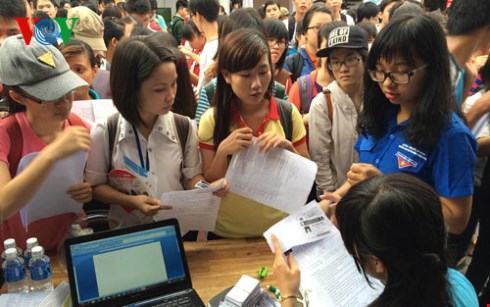 Thủ tục và nơi đăng kí lãnh bảo hiểm thất nghiệp tại TP. Hồ Chí Minh