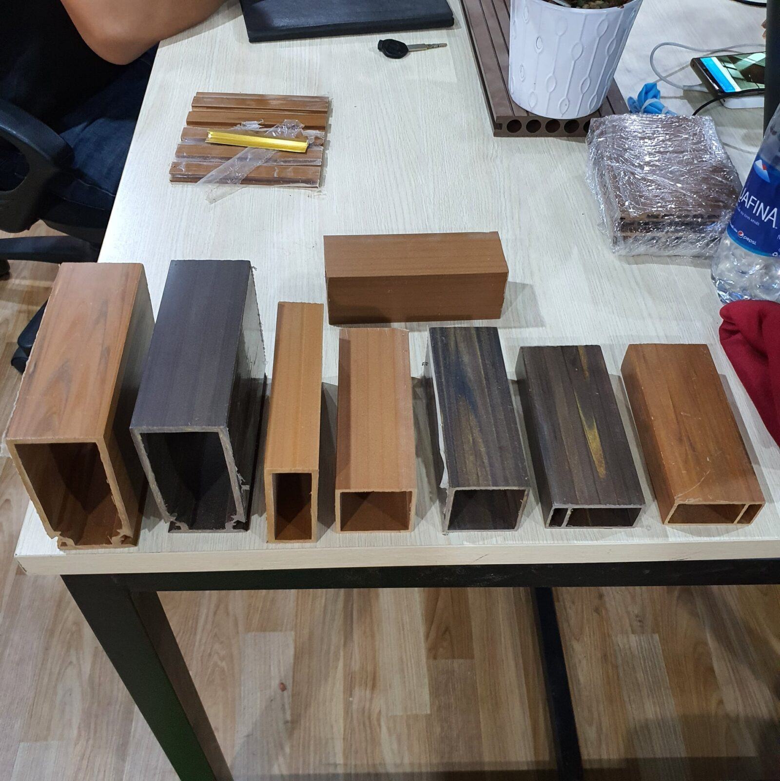 Các mẫu thanh lam gỗ nhựa và kích thước thanh lam Ecovina 